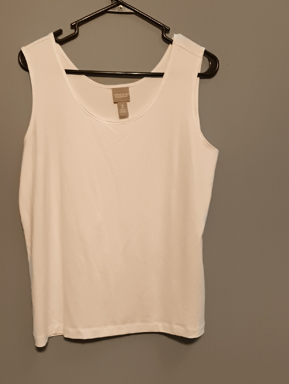 Chico's White Scoop Neck Tank Top